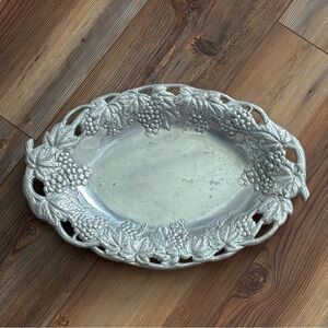 1990’s Arthur Court Grape Cluster 13” Platter